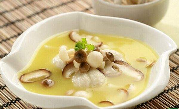 菌菇汤的做法