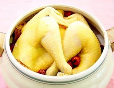 产后鸡汤做法 这4种绝对够美味营养