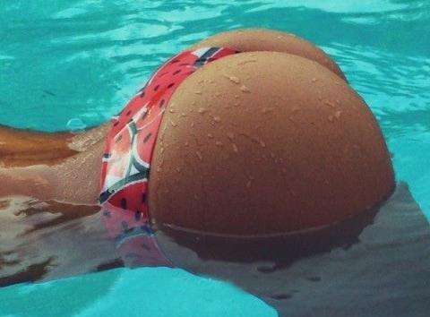 如何保养臀部才不会让臀部皮肤粗糙