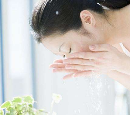 用温水洗脸的10大误区 看完吓你一跳