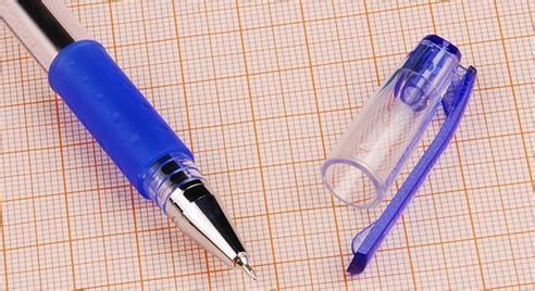 圆珠笔油怎么洗