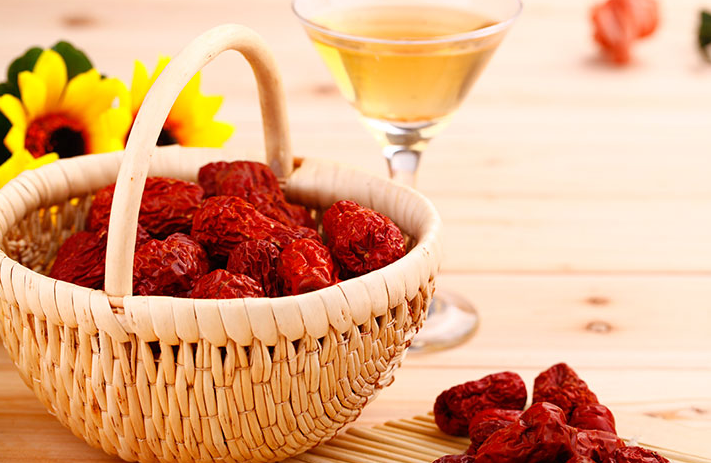 红枣的作用及红枣不能和什么一起食用的介绍