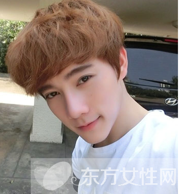 7款男士斜刘海发型 让你更显帅酷有范