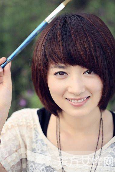 8款圆脸适合的发型 轻松瘦脸可爱感十足