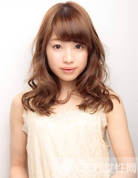 2016时尚流行发型攻略 齐肩发型显尽清新范儿