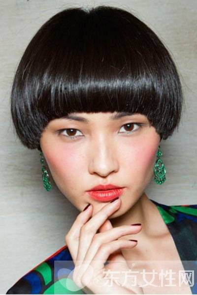 夏季什么发型好看 推荐8款清爽时尚短发发型