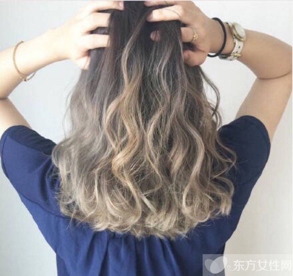 六款流行气质卷发 让你秒变女神