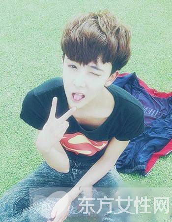 7款适合高中生男生发型推荐 时尚阳光显气质感