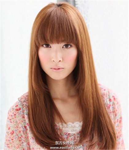 注意小细节剪出齐(斜)刘海发型