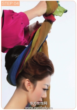 狂野系发型风情而不风尘