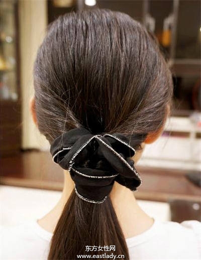 快速绑发 10种超自然清新马尾编发教程图解