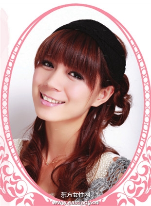 娃娃式混合长卷发给人娴静淑女感觉