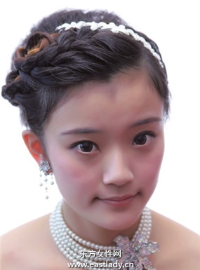 优雅华贵复古发型韵味十足