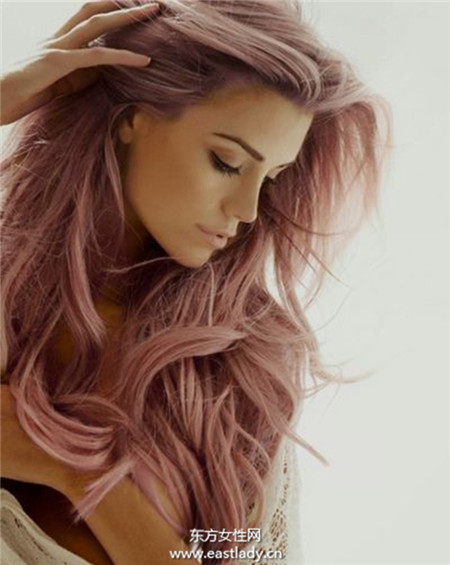 尖叫吧～连发色都开始流行玫瑰金