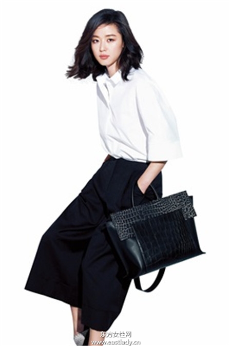 长发掰掰 女星都夯短发