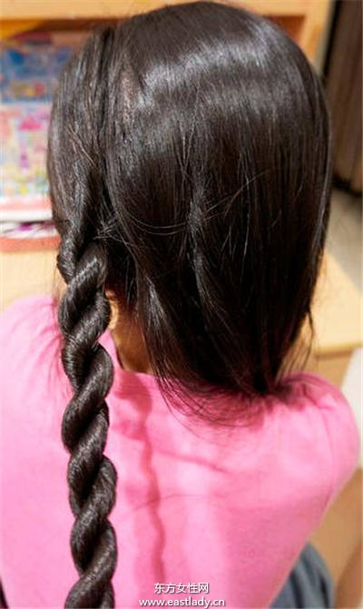 快速绑发 10种超自然清新马尾编发教程图解
