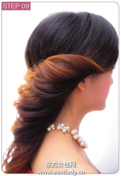 刘海后梳塑造韩式发型