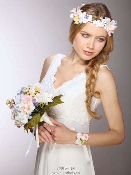 春暖花开 春季花朵新娘发型