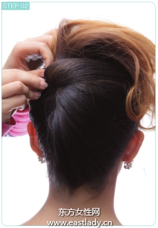 新娘盘发发型做个与众不同美娘子