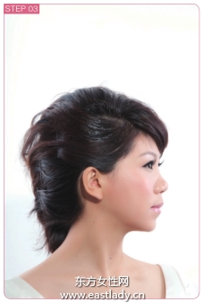 短发发型饰品点缀看起来妩媚十足