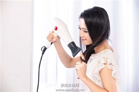 掌握吹整小诀窍轻松告别资深毛躁发