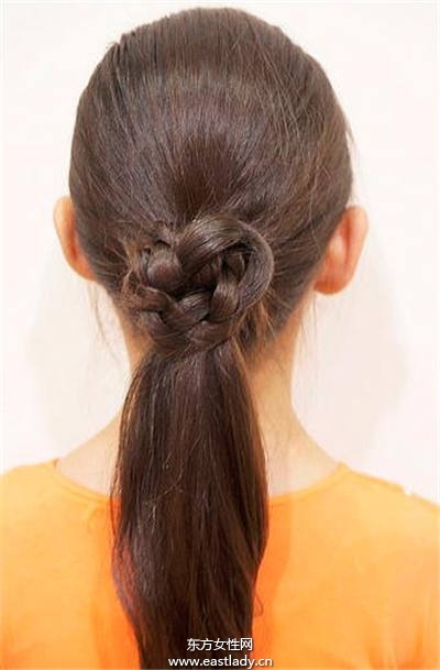 快速绑发 10种超自然清新马尾编发教程图解