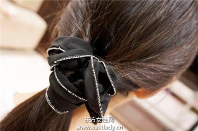 快速绑发 10种超自然清新马尾编发教程图解