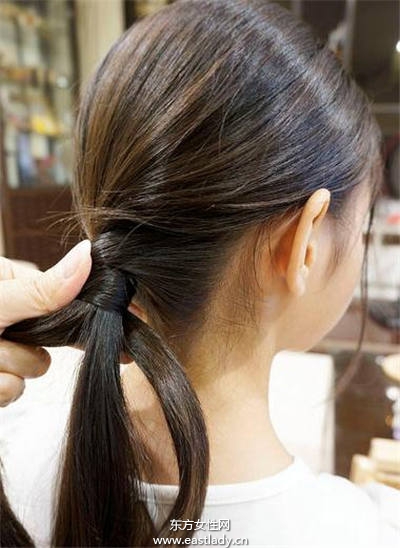 快速绑发 10种超自然清新马尾编发教程图解