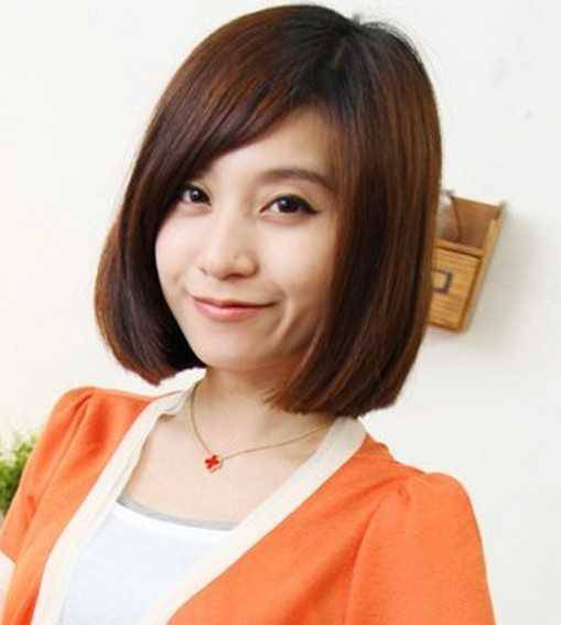 唯美伴娘发型推荐 花样展现柔美气质