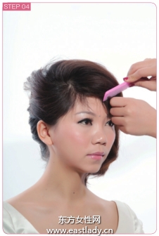 短发发型饰品点缀看起来妩媚十足