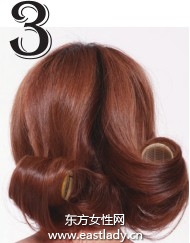 使用卷发卷打造富有变化感卷发