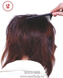 成熟妩媚时尚短发造型