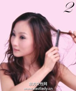 随性卷发造型营造妖艳不媚俗酷感