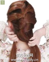 日系娱蚣辫+蝴蝶结发型 上班族扮靓好选择