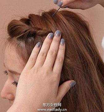 波波头盘发发型步骤 打造不一样的优雅气质范