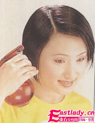 用可爱发夹 创造俏皮时尚发型