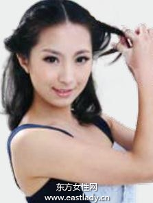 精致双蜈蚣辫给人清爽感