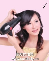 居家小束发发型设计使人活泼有气息