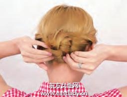 最新卷发发型清爽又高雅