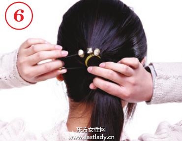 2013新款马尾辫的扎法图解 美化你的脸部轮廓