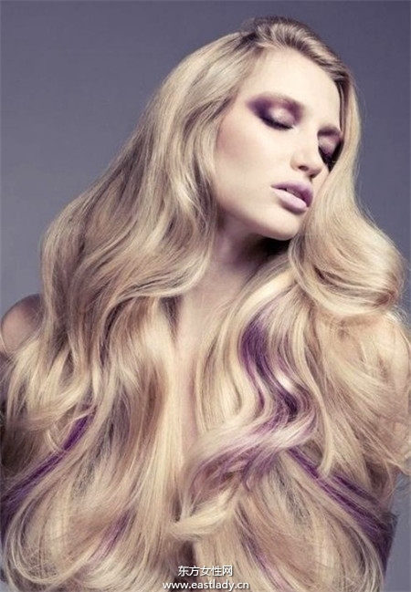 时尚卷发发型图片欣赏