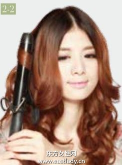 侧蝎子辫卷发发型让人眼前一亮