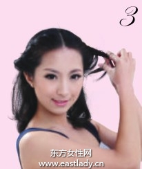 紧致双蜈蚣辫稳重增加亲切感