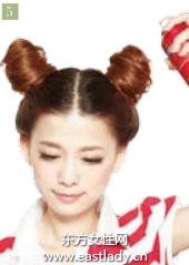 双团子高束发发型设计帅气又迷人