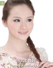 日系娱蚣辫+蝴蝶结发型 上班族扮靓好选择