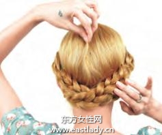 2013今年最流行的发型清爽辫盘发发型