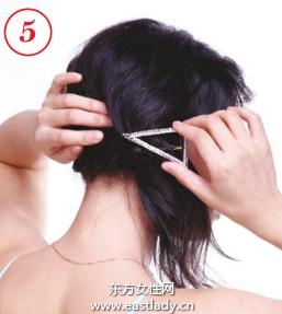 蓬松飘逸斜发发型设计给人惊艳的感觉