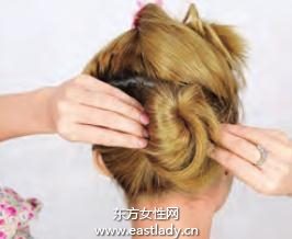 时尚浪漫编发 立体感强风情万种