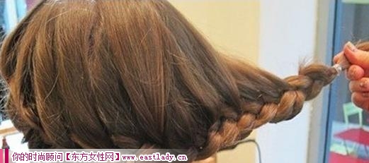 简单易学法式盘发发型图解 跟上时尚潮流脚步