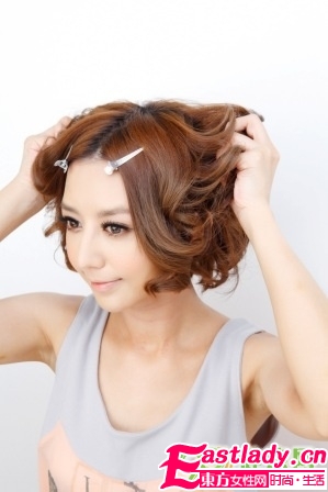 用卷发棒给短发卷发的方法